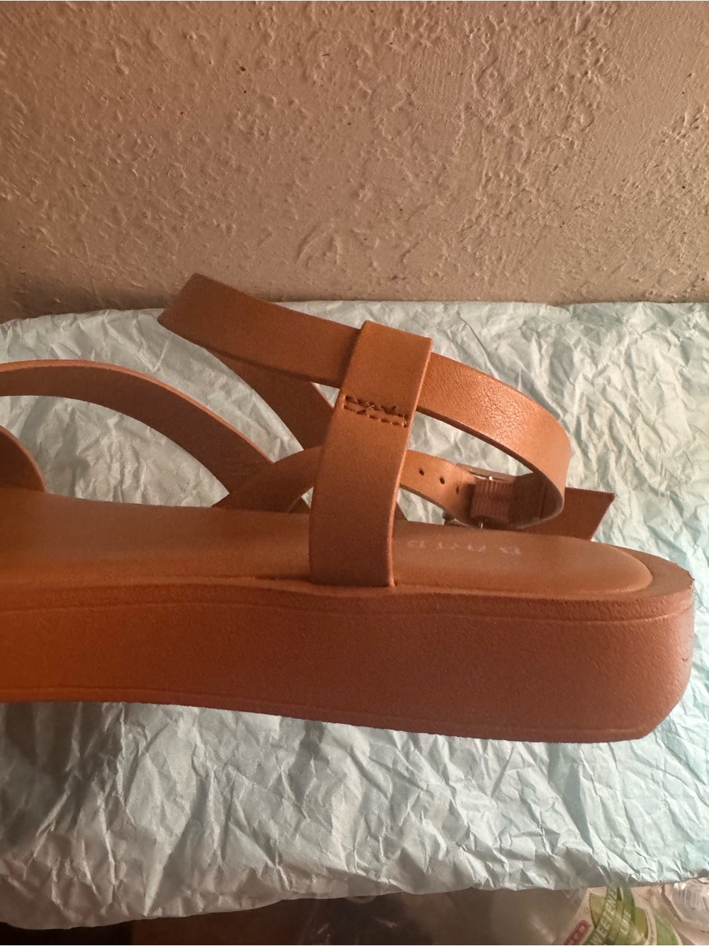 Medium TAN Summer Sandals by Bamboo Size 6 - Picture 4 of 6